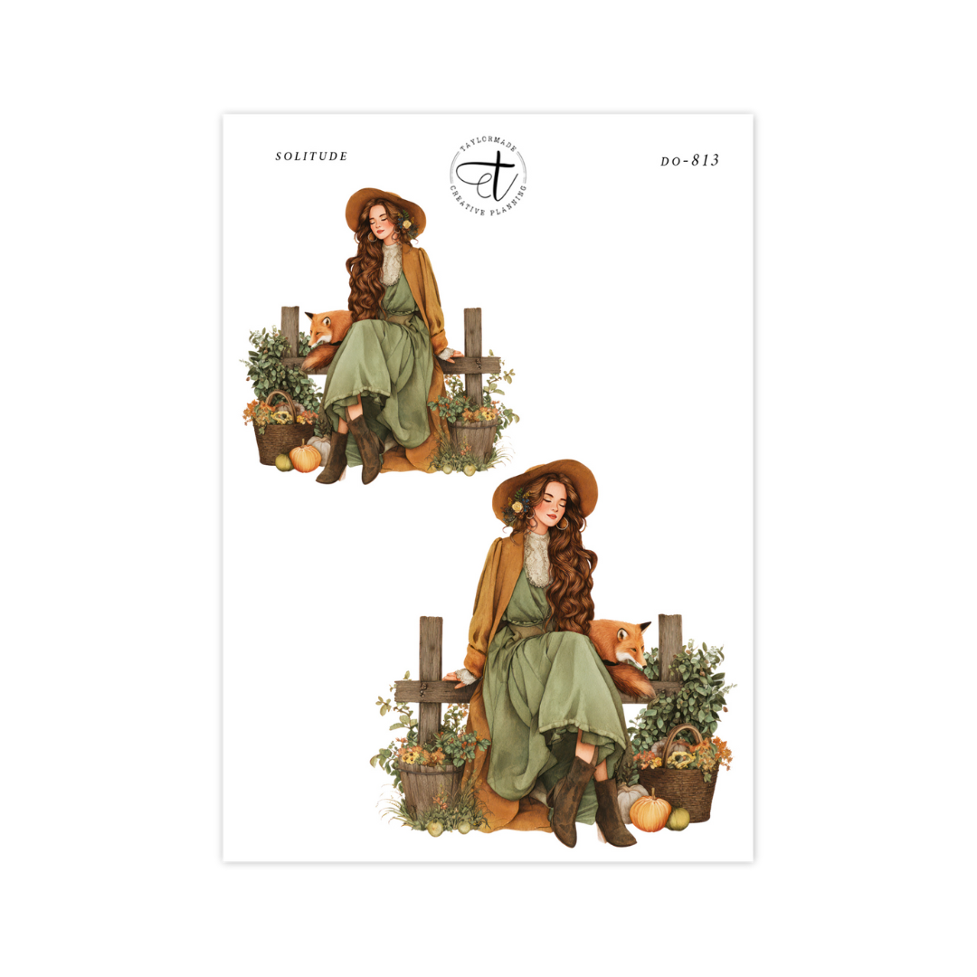 D0-813 Solitude Fashion Doll