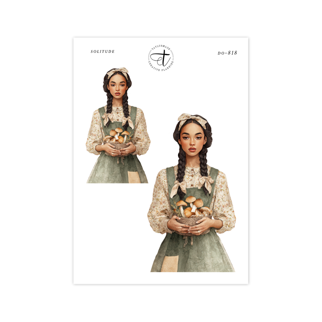 D0-818 Solitude Fashion Doll