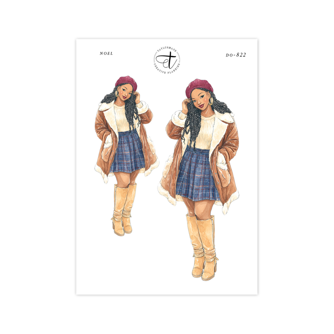 D0-822 Noel Fashion Doll